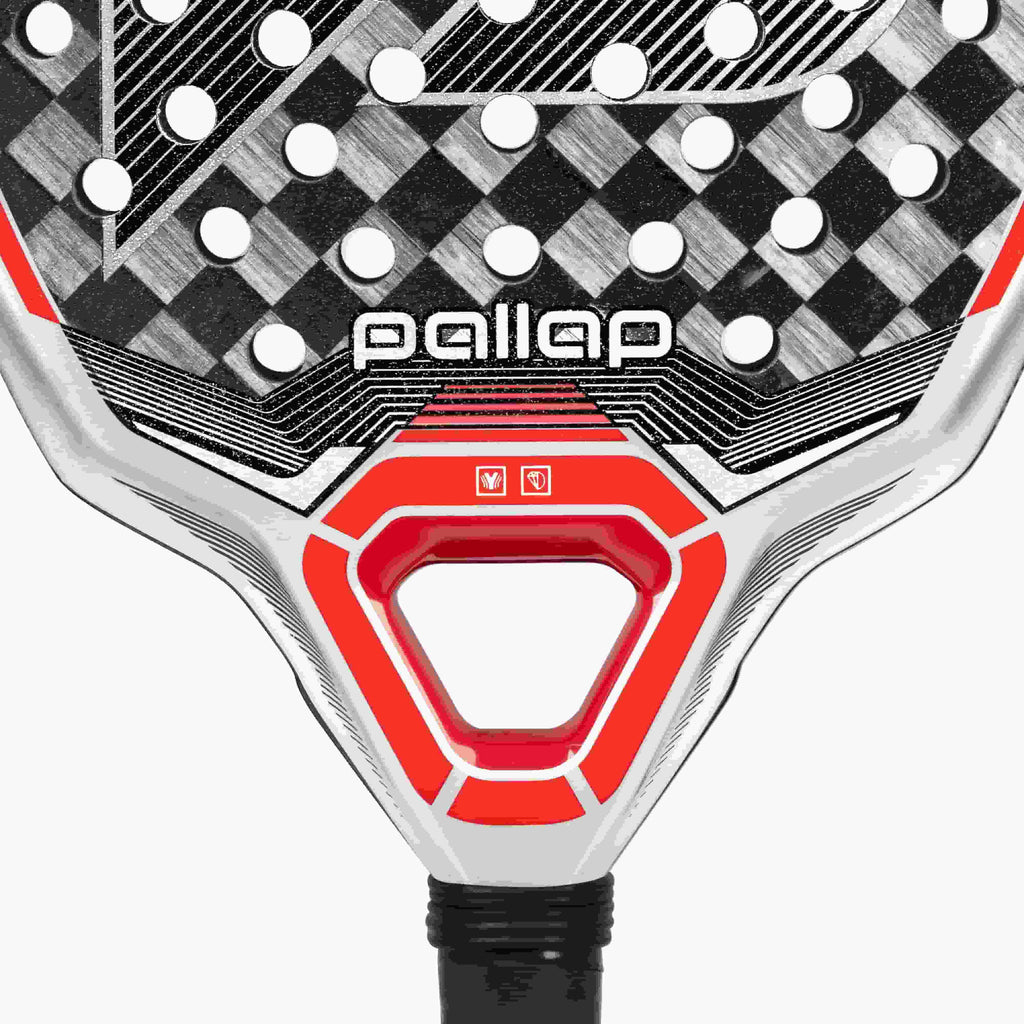 EvoFORCE Elite padel racket – logo detail the padel shop