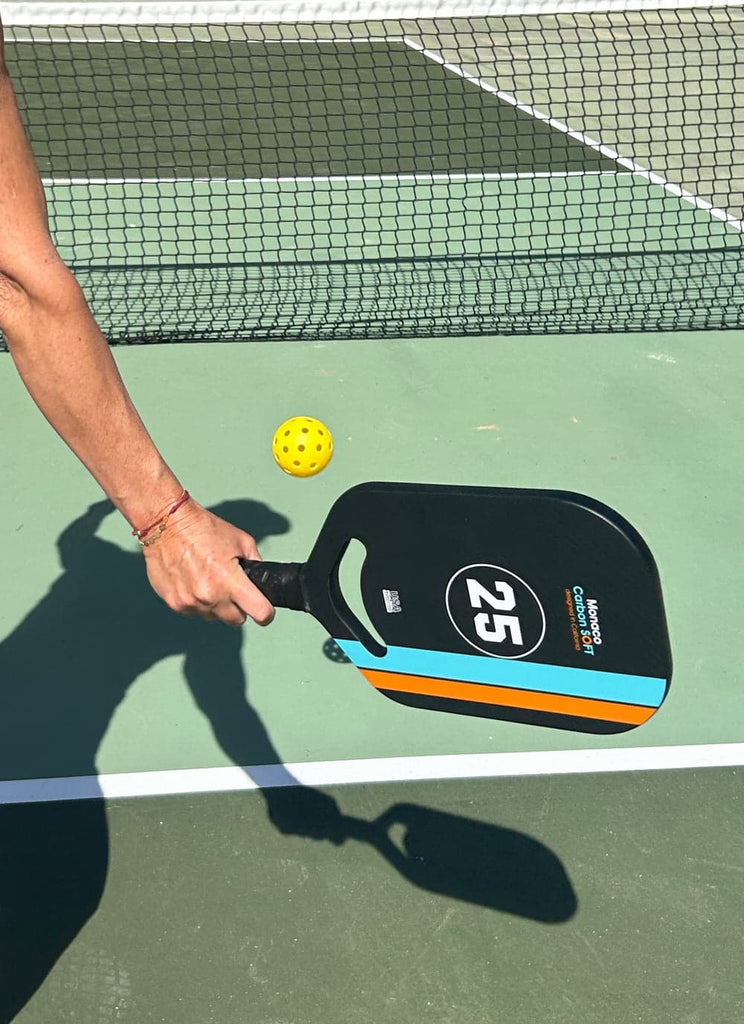 P.ala Monaco pickleball paddle – ergonomic grip detail